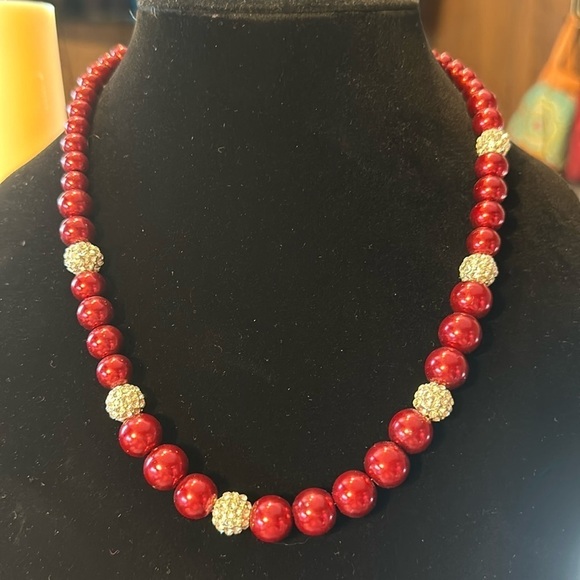 Necklace absolutely beautiful. Red beads with AB balls. 9 1/2 inches long. - Picture 1 of 3